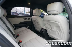 Renault-KoreaSamsung SM6 2.0 GDe Premiere 2020 года из Южной Кореи