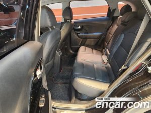 Kia Niro 1.6 HEV 2020 года из Южной Кореи