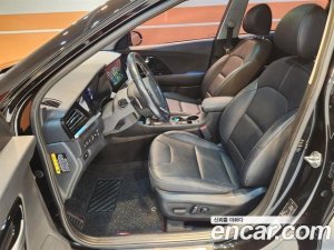 Kia Niro 1.6 HEV 2020 года из Южной Кореи