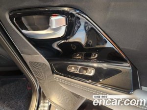 Kia Niro 1.6 HEV 2020 года из Южной Кореи