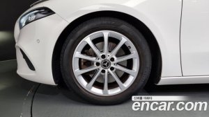 Mercedes-Benz A-Class A220 SEDAN 2020 года из Южной Кореи