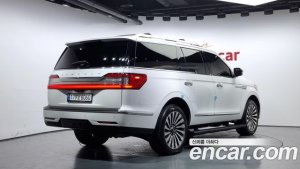Lincoln Navigator 3.5L 2021 года из Южной Кореи