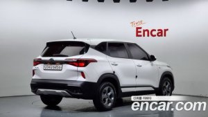 Kia Seltos Дизель 1.6 2WD 2021 года из Южной Кореи