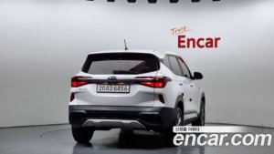 Kia Seltos Дизель 1.6 2WD 2021 года из Южной Кореи