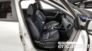 Kia Seltos Дизель 1.6 2WD 2021 года из Южной Кореи