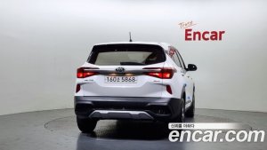 Kia Seltos Бензин 1.6 Turbo 2WD 2022 года из Южной Кореи