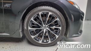 Lexus LS 3.5 Luxury AWD 2021 года из Южной Кореи