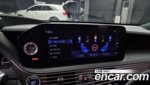 Lexus LS 3.5 Luxury AWD 2021 года из Южной Кореи