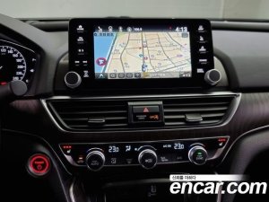 Honda Accord 2.0 HYBRID Touring 2020 года из Южной Кореи