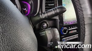 Renault-KoreaSamsung QM6 2.0 GDe RE Signature 2WD 2020 года из Южной Кореи