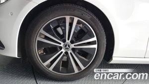 Mercedes-Benz E-Class E250 Avantgarde 2021 года из Южной Кореи