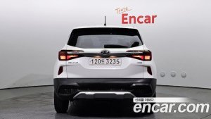 Kia Seltos Бензин 1.6 Turbo 2WD 2022 года из Южной Кореи