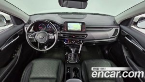Kia Seltos Бензин 1.6 Turbo 2WD 2022 года из Южной Кореи