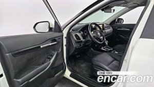 Kia Seltos Бензин 1.6 Turbo 2WD 2022 года из Южной Кореи