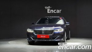 BMW 7-Series 730d xDrive Design Pure Excellence 2020 года из Южной Кореи