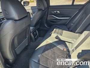 BMW 3-Series 320d M Sport 2021 года из Южной Кореи