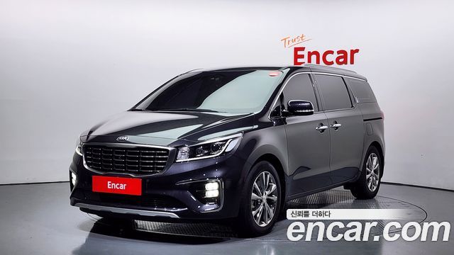 Kia Carnival 9-Seater Noblesse Special 2020 года из Кореи