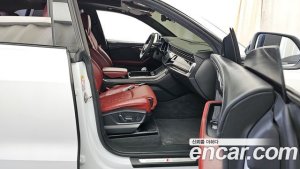 Audi SQ8 4.0 TDI 4WD 2020 года из Южной Кореи