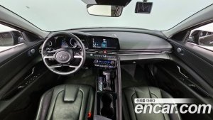 Hyundai AVANTE Modern 2021 года из Южной Кореи