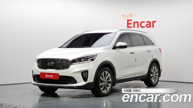 Kia Sorento Дизель 2.0 2WD 2020 года из Кореи