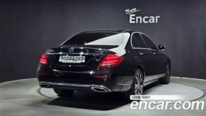 Mercedes-Benz E-Class E300e 4MATIC Exclusive 2020 года из Южной Кореи