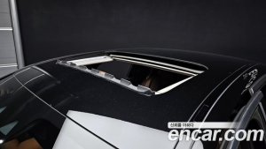 Mercedes-Benz E-Class E300e 4MATIC Exclusive 2020 года из Южной Кореи