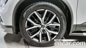 Renault-KoreaSamsung QM6 2.0 GDe RE Signature 2WD 2020 года из Южной Кореи