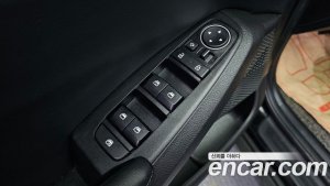 Kia Seltos Бензин 1.6 Turbo 2WD 2020 года из Южной Кореи