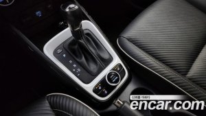 Hyundai Venue 1.6 Flux 2020 года из Южной Кореи