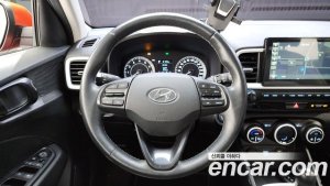 Hyundai Venue 1.6 Flux 2020 года из Южной Кореи