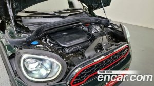 Mini Countryman JCW 2020 года из Южной Кореи