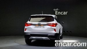 Kia Seltos Бензин 1.6 Turbo 2WD 2022 года из Южной Кореи