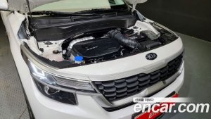 Kia Seltos Бензин 1.6 Turbo 2WD 2022 года из Южной Кореи