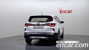 Kia Seltos Бензин 1.6 Turbo 2WD 2022 года из Южной Кореи
