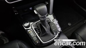 Kia Seltos Бензин 1.6 Turbo 2WD 2022 года из Южной Кореи