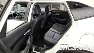 Kia Seltos Бензин 1.6 Turbo 2WD 2022 года из Южной Кореи