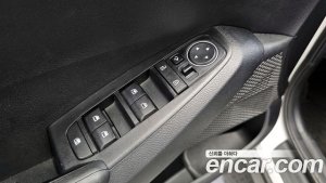 Kia Seltos Бензин 1.6 Turbo 2WD 2022 года из Южной Кореи