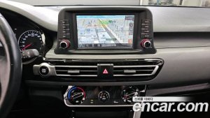 Kia Seltos Бензин 1.6 Turbo 2WD 2022 года из Южной Кореи