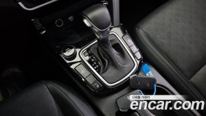 Kia Seltos Бензин 1.6 Turbo 2WD 2022 года из Южной Кореи