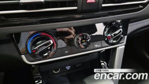 Kia Seltos Бензин 1.6 Turbo 2WD 2022 года из Южной Кореи