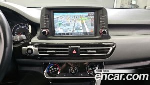 Kia Seltos Бензин 1.6 Turbo 2WD 2022 года из Южной Кореи