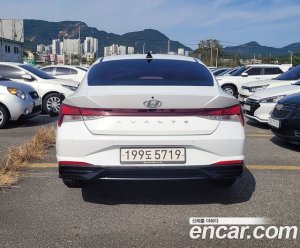 Hyundai AVANTE 1.6 2021 года из Южной Кореи