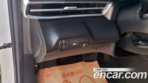 Hyundai AVANTE 1.6 2021 года из Южной Кореи