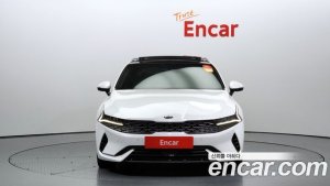 Kia K5 Signature 2021 года из Южной Кореи