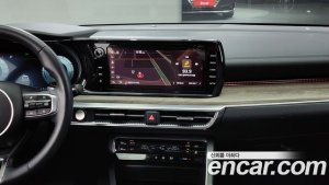 Kia K5 Signature 2021 года из Южной Кореи