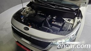 Kia Seltos Бензин 1.6 Turbo 2WD 2020 года из Южной Кореи