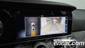 Mercedes-Benz E-Class E220d Avantgarde 2020 года из Южной Кореи