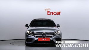 Mercedes-Benz E-Class E300 4MATIC AMG Line 2020 года из Южной Кореи