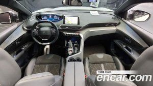 Peugeot 5008 2.0 BlueHDi GT 2020 года из Южной Кореи