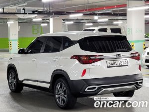 Kia Seltos Бензин 1.6 Turbo 2WD 2020 года из Южной Кореи